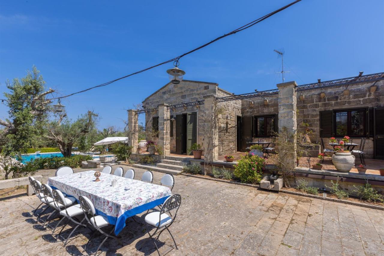 Casa Ulmi Con Piscina Bed & Breakfast Uggiano La Chiesa Luaran gambar