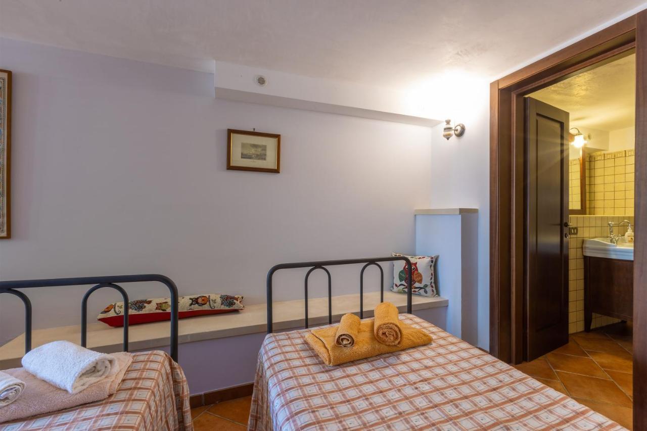 Casa Ulmi Con Piscina Bed & Breakfast Uggiano La Chiesa Luaran gambar